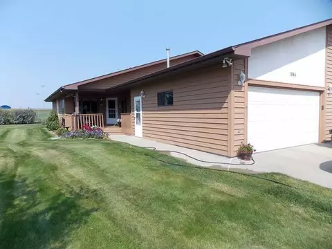 1944 Capitol Ave E, Bismarck, ND 58501 photo 1