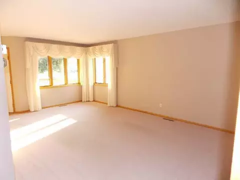 1944 Capitol Ave E, Bismarck, ND 58501 photo 5
