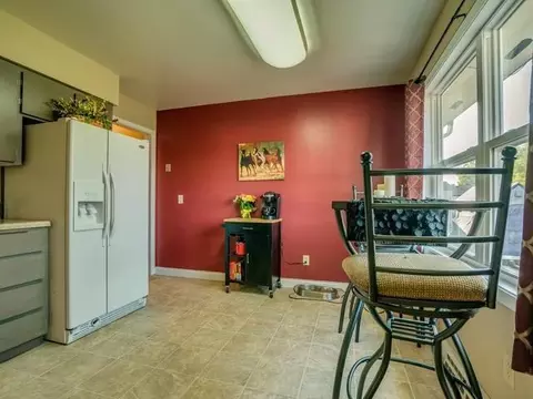 512 Denver Ave E, Bismarck, ND 58504 photo 10