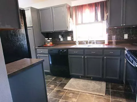 22 Custer Dr, Lincoln, ND 58504 photo 9