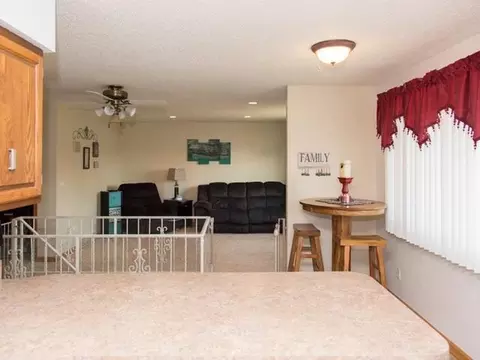 801 3rd St SW, Mandan, ND 58554 photo 14