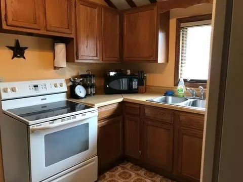 324 1st Ave NE, Beulah, ND 58523 photo 13