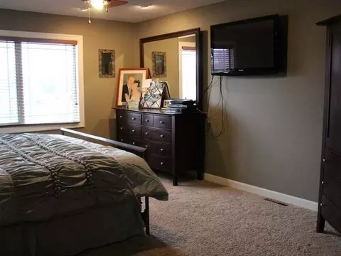 4126 Daniel St, Bismarck, ND 58504 photo 12