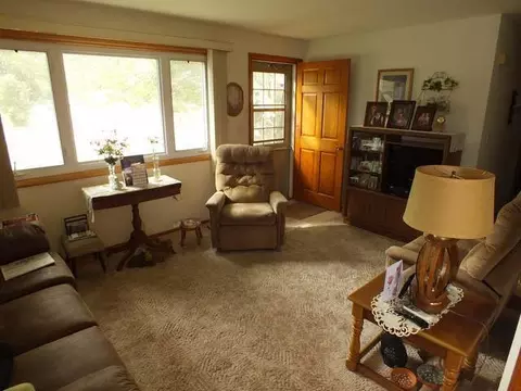 320 Turnpike Ave E, Bismarck, ND 58501 photo 4