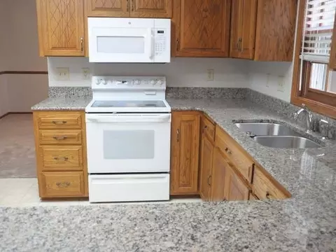 3604 Hackberry St, Bismarck, ND 58503 photo 54