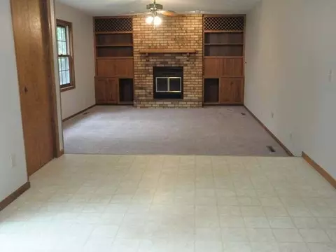 3604 Hackberry St, Bismarck, ND 58503 photo 9