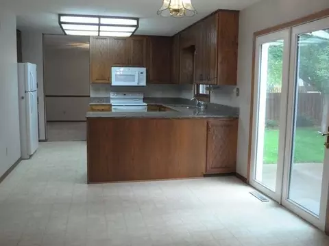 3604 Hackberry St, Bismarck, ND 58503 photo 27
