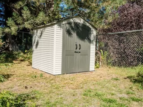 1225 E Coulee Rd, Bismarck, ND 58503 photo 28