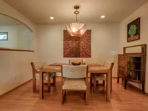 1225 E Coulee Rd, Bismarck, ND 58503 photo 7