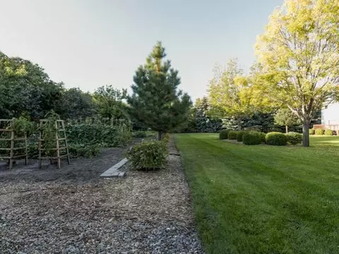 9440 Oak Dr, Bismarck, ND 58503 photo 27