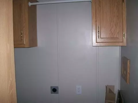 117 Deer St, Mandan, ND 58554 photo 11