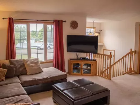 4326 Turnbow, Bismarck, ND 58503 photo 4
