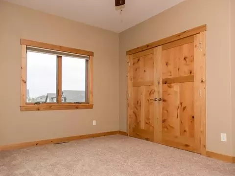 4909 Pumice Lp, Bismarck, ND 58503 photo 19