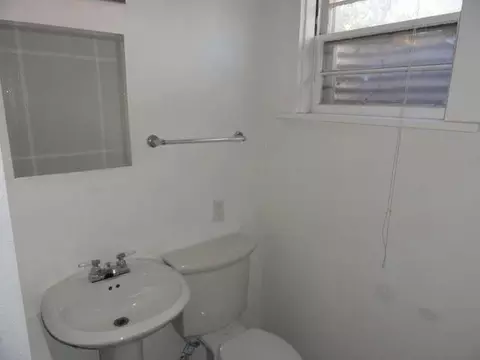 207 B Ave E, Bismarck, ND 58501 photo 28