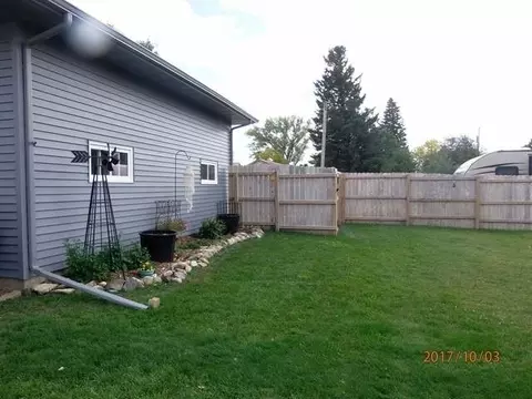 206 3rd St SW, Steele, ND 58482 photo 28