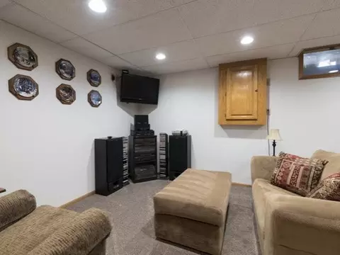 42 Eckleson Rd, Lincoln, ND 58504 photo 11