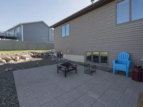 4307 Opal Dr, Bismarck, ND 58503 photo 10