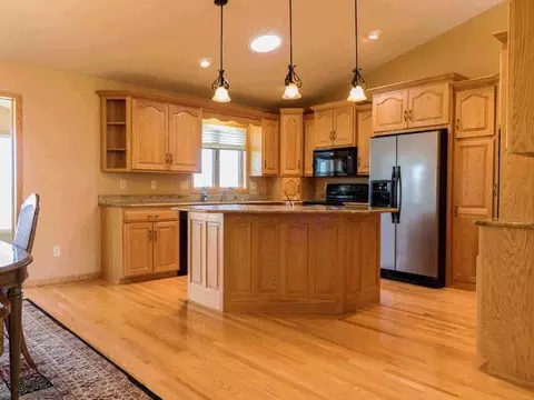 5000 Boulder Ridge Rd, Bismarck, ND 58503 photo 9