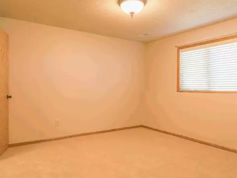 5000 Boulder Ridge Rd, Bismarck, ND 58503 photo 33