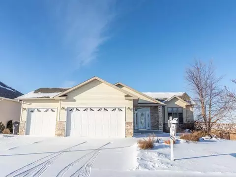 5000 Boulder Ridge Rd, Bismarck, ND 58503 photo 1