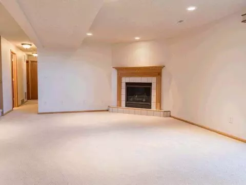 5000 Boulder Ridge Rd, Bismarck, ND 58503 photo 27