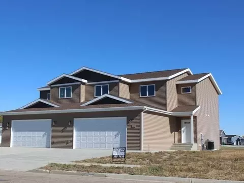 315 Irvine Lp, Bismarck, ND 58504 photo 18
