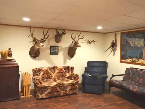 417 3rd Ave NW, Beulah, ND 58523 photo 13