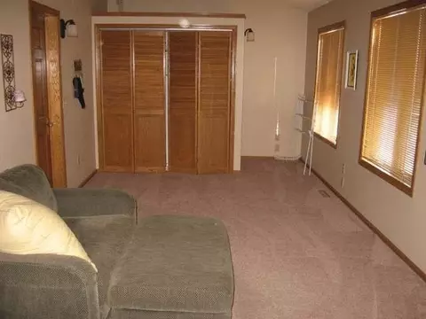 3111 Crocus Ave, Bismarck, ND 58501 photo 20