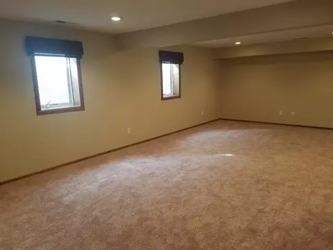 930 Canada Ave, Bismarck, ND 58503 photo 14