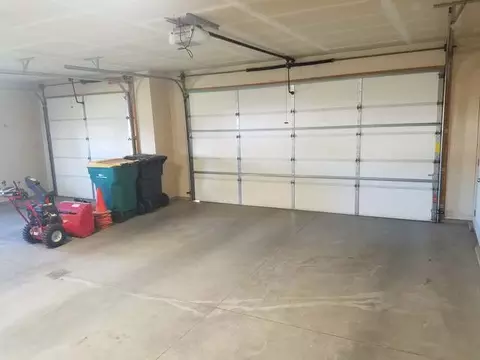 930 Canada Ave, Bismarck, ND 58503 photo 19