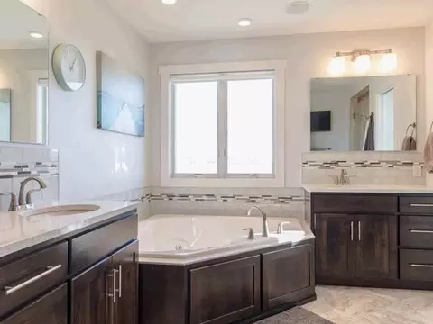 3925 Clairmont Rd, Bismarck, ND 58503 photo 30
