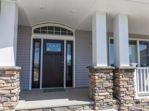 3925 Clairmont Rd, Bismarck, ND 58503 photo 4