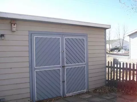 51 Custer Dr, Lincoln, ND 58504 photo 19
