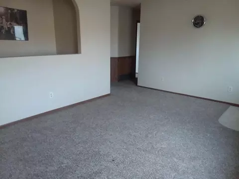 51 Custer Dr, Lincoln, ND 58504 photo 9