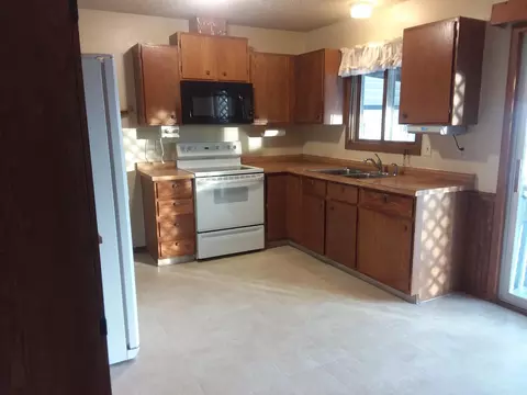 51 Custer Dr, Lincoln, ND 58504 photo 8