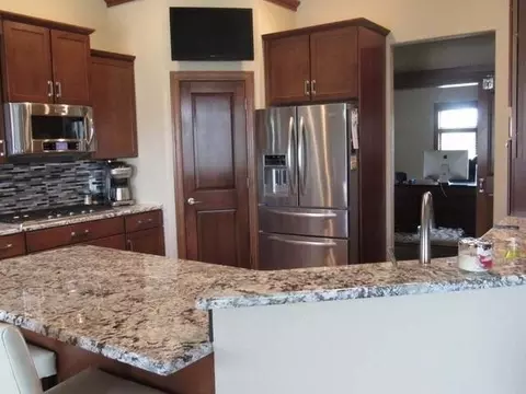 1423 Pin Oak Lp, Bismarck, ND 58501 photo 13