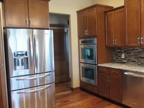 1423 Pin Oak Lp, Bismarck, ND 58501 photo 4