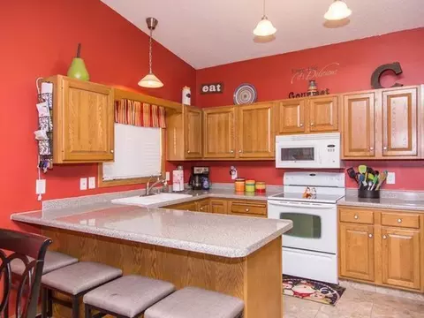 425 Wachter Ave E, Bismarck, ND 58504 photo 6