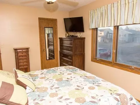 425 Wachter Ave E, Bismarck, ND 58504 photo 19