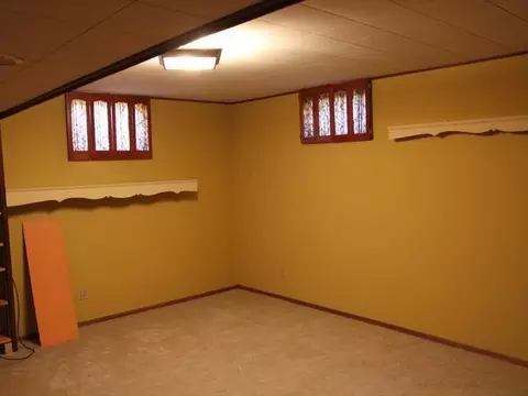 414 Interstate Ave E, Bismarck, ND 58503 photo 9