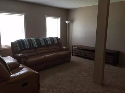 605 Collins Ct, Mandan, ND 58554 photo 24