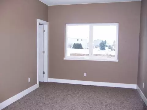 1005 Calvert Pl, Bismarck, ND 58503 photo 21