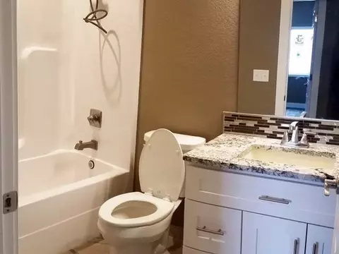1005 Calvert Pl, Bismarck, ND 58503 photo 14