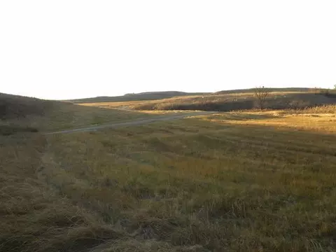 14278 Parker Ranch Rd, Bismarck, ND 58503 photo 11