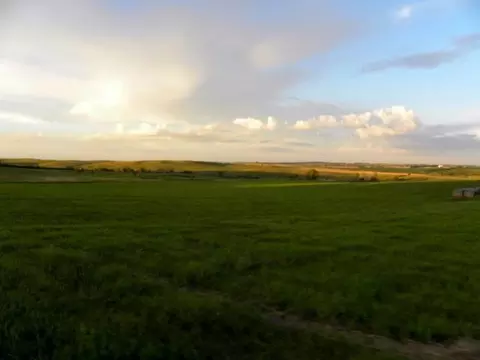 14278 Parker Ranch Rd, Bismarck, ND 58503 photo 3