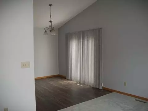 222 Calgary Ave E, Bismarck, ND 58503 photo 4