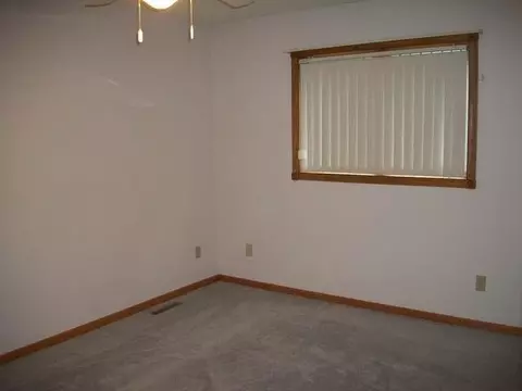 222 Calgary Ave E, Bismarck, ND 58503 photo 7
