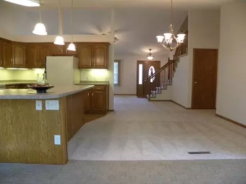 2638 Divide Ave E, Bismarck, ND 58503 photo 5