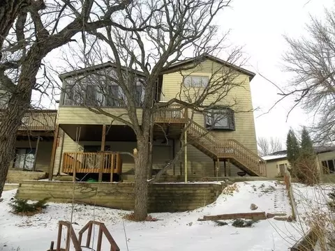 2638 Divide Ave E, Bismarck, ND 58503 photo 3