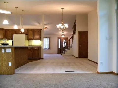 2638 Divide Ave E, Bismarck, ND 58503 photo 14